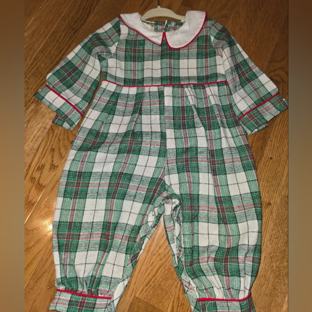 Marie Nicole 6 -12 Month NWOT Plaid Kids One Piece  red /green CHRISTMAS